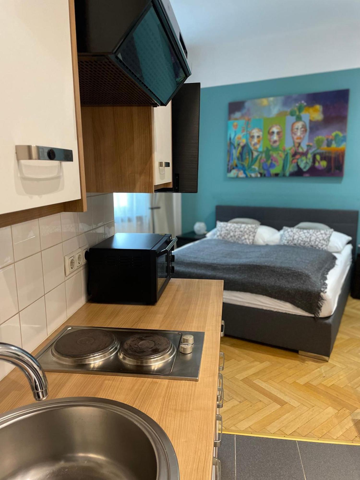 Studios Klagenfurt Klagenfurt am Woerthersee Habitación foto